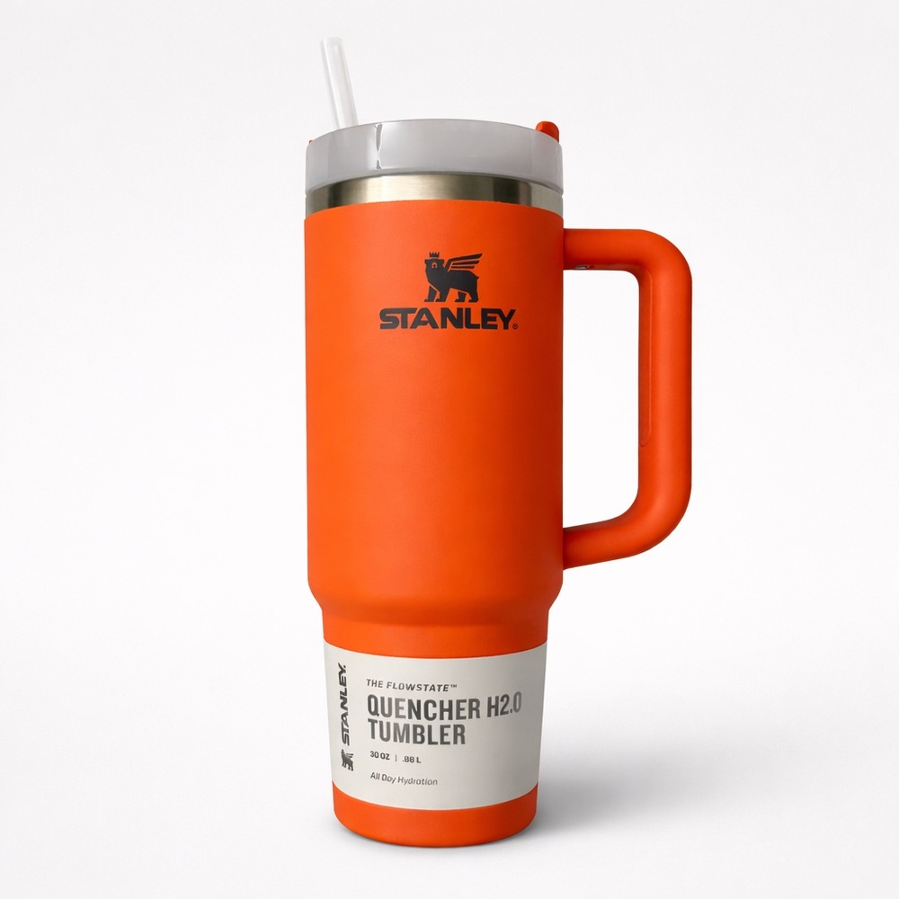 Stanley Quencher H2.0 Tumbler in Bold Orange